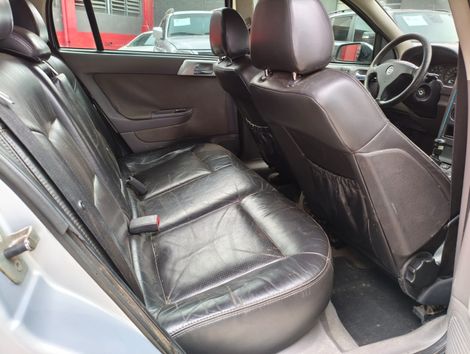Chevrolet Astra 2.0 8V/ CD 2.0 8V Hatchback 5p Mec