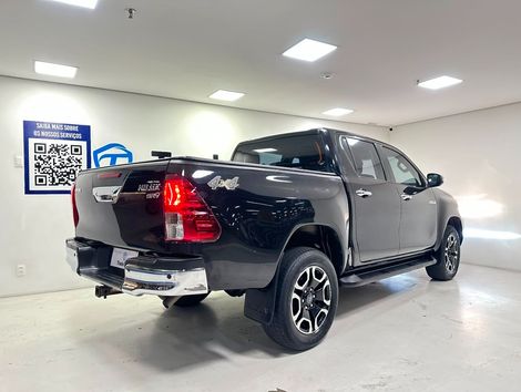 Toyota Hilux CD SRV 4x4 2.8 TDI Diesel Aut.
