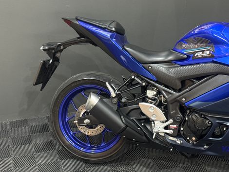 YAMAHA YZF R-3 321/ABS