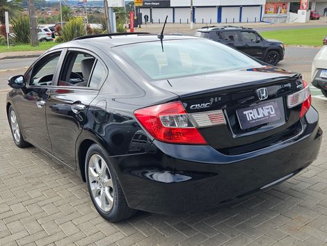 Honda Civic Sedan EXS 1.8/1.8 Flex 16V Aut. 4p