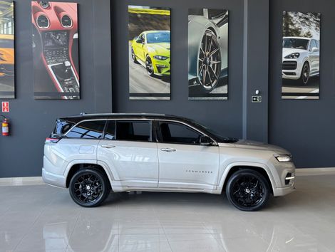Jeep Commander Overland T270 1.3 TB Flex Aut.