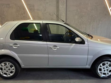 Fiat Palio ELX 1.4 Fire/30 Anos F. Flex 8V 4p