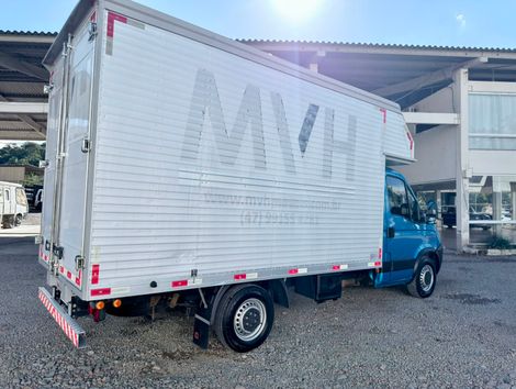 IVECO DAILY CITY 30S13 Chassi 2p (Diesel)