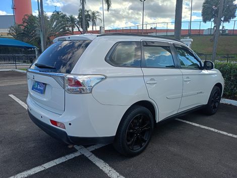 Mitsubishi OUTLANDER 2.0 16V 160cv Aut.