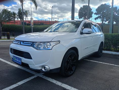 Mitsubishi OUTLANDER 2.0 16V 160cv Aut.