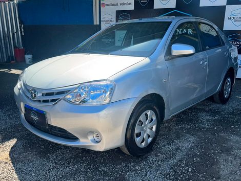 Toyota ETIOS XS Sedan1.5 Flex 16V 4p Mec.