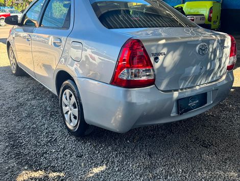 Toyota ETIOS XS Sedan1.5 Flex 16V 4p Mec.