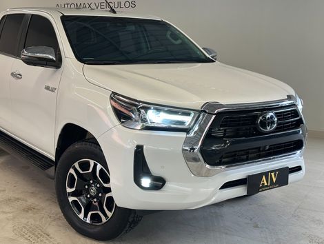 Toyota Hilux CD SRX 4x4 2.8 TDI 16V Diesel Aut.