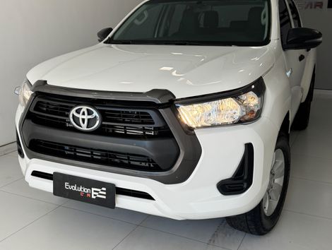 Toyota Hilux CD 4x4 2.8 Diesel Mec.