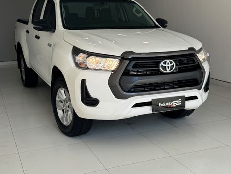 Toyota Hilux CD 4x4 2.8 Diesel Mec.