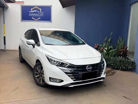 Nissan VERSA Advance 1.6 16V Flex Aut.