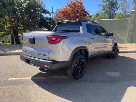 Fiat Toro Volcano 1.3 T270 4x2 Flex Aut.