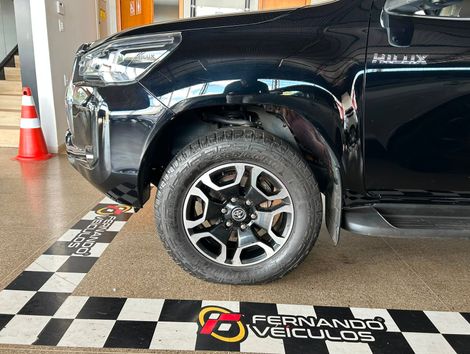Toyota Hilux CD SRX 4x4 2.8 TDI 16V Diesel Aut.
