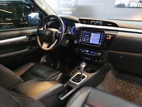 Toyota Hilux CD SRV 4x4 2.8 TDI Diesel Aut.
