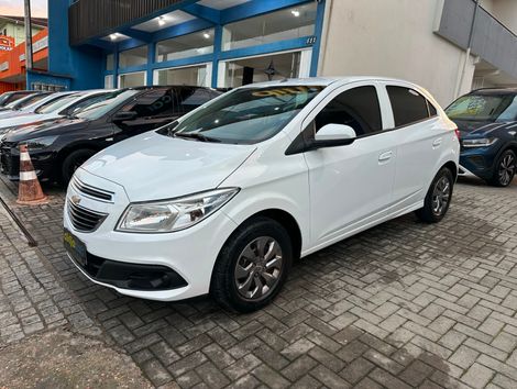 Chevrolet ONIX HATCH LT 1.0 8V FlexPower 5p Mec.