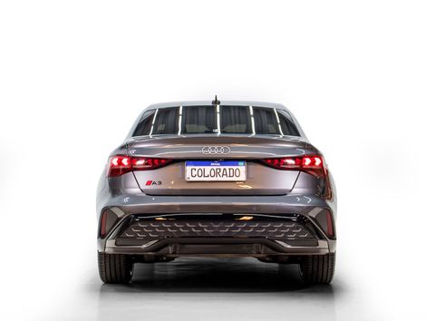 Audi A3 Sedan Performance 2.0 TFSI S-tronic