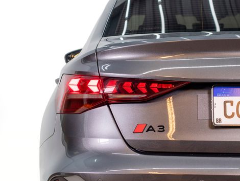 Audi A3 Sedan Performance 2.0 TFSI S-tronic