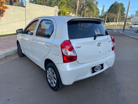 Toyota ETIOS X 1.3 Flex 16V 5p Mec.