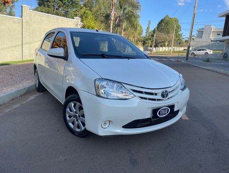 Toyota ETIOS X 1.3 Flex 16V 5p Mec.