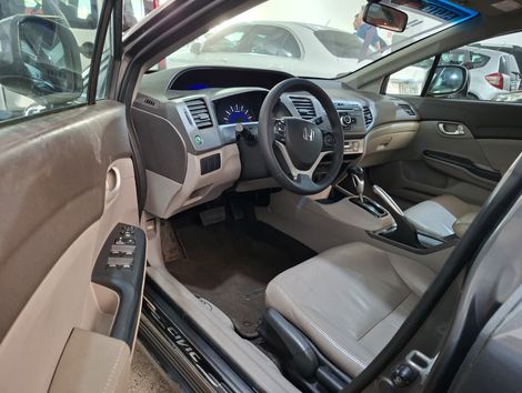 Honda Civic Sedan LXR 2.0 Flexone 16V Aut. 4p