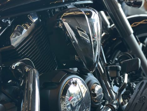 YAMAHA XVS 950 MIDNIGHT STAR