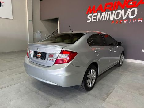 Honda Civic Sedan LXR 2.0 Flexone 16V Aut. 4p