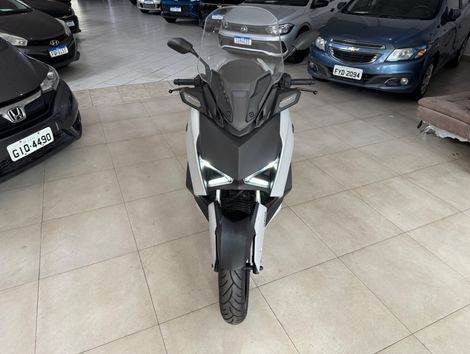 YAMAHA XMAX 250 CONNECTED 