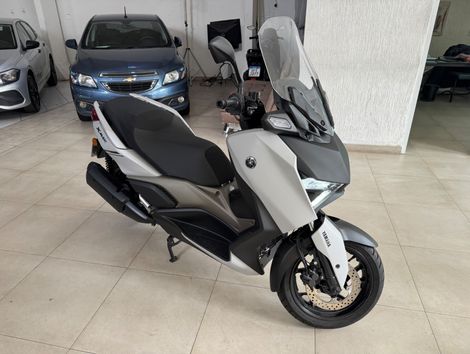 YAMAHA XMAX 250 CONNECTED 