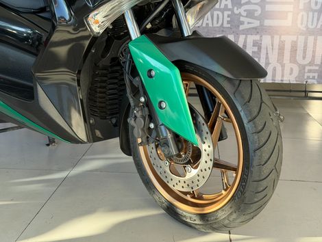YAMAHA XMAX 250 ABS