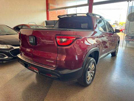 Fiat Toro Freedom 1.8 16V Flex Aut.