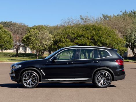BMW X3 XDRIVE 30e X-Line Turbo Aut. (Híb.)