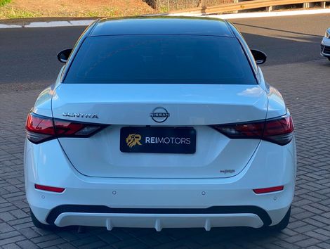 Nissan Sentra Advance 2.0 16V Aut.