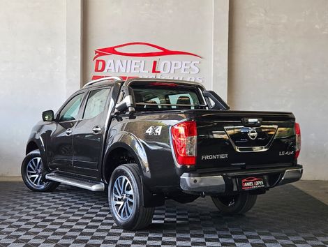 Nissan Frontier LE CD 4x4 2.3 Bi-TB Diesel Aut.