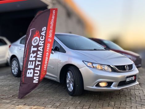 Honda Civic Sedan LXR 2.0 Flexone 16V Aut. 4p