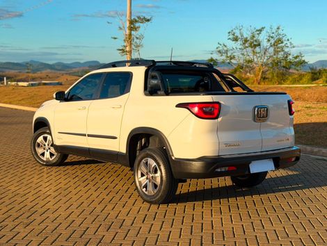 Fiat Toro Freedom Road 1.8 16V Flex Aut.
