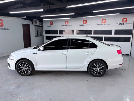 VolksWagen JETTA Highline 2.0 TSI 16V 4p Tiptronic