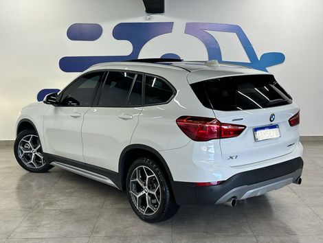 BMW X1 SDRIVE 20i X-Line 2.0 TB Active Flex