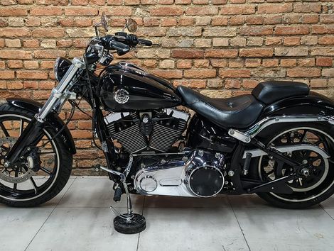 Harley SOFTAIL BREAKOUT FXSB