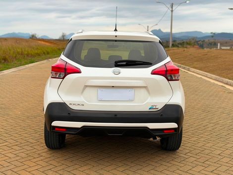 Nissan KICKS SV 1.6 16V FlexStar 5p Aut.