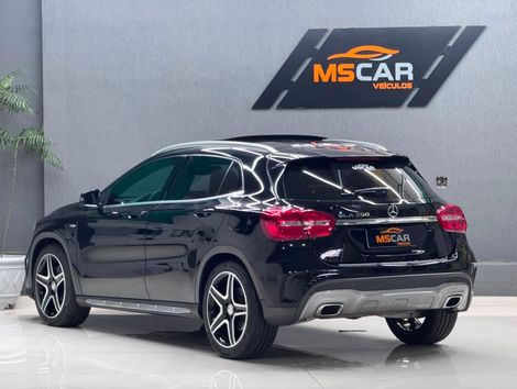 Mercedes GLA 250 Sport 2.0 TB 16V 4x2  211cv Aut.
