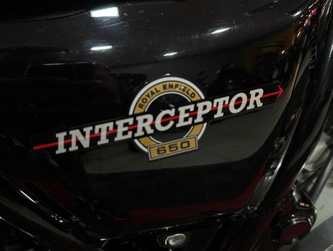 Royal Enfield Interceptor 650 Custom 