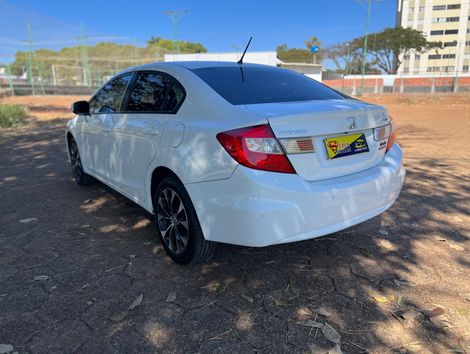Honda Civic Sedan LXR 2.0 Flexone 16V Aut. 4p
