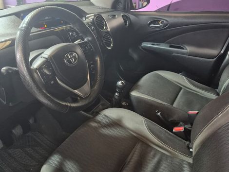 Toyota ETIOS X Plus Sedan 1.5 Flex 16V 4p Mec.