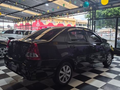 Toyota ETIOS X Plus Sedan 1.5 Flex 16V 4p Mec.