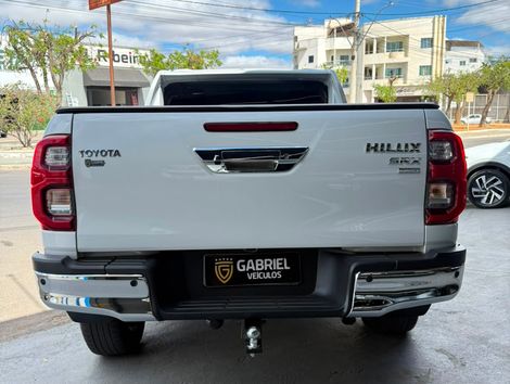 Toyota Hilux CD SRX Plus 4x4 2.8 TDI Die. Aut.