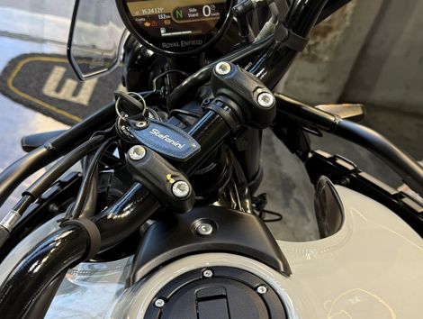 Royal Enfield Himalayan 450 Mid