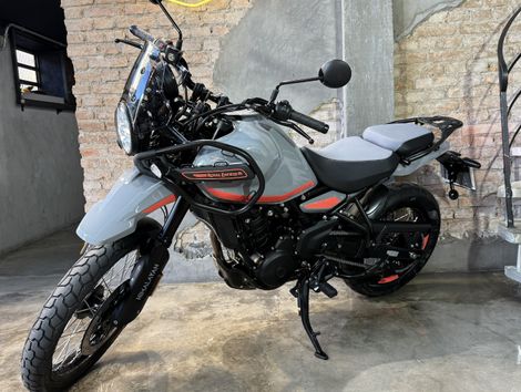 Royal Enfield Himalayan 450 Mid