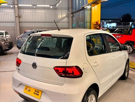 VolksWagen Fox Connect 1.6 Flex 8V 5p