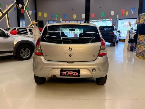 Renault SANDERO Expression Hi-Flex 1.6 8V 5p