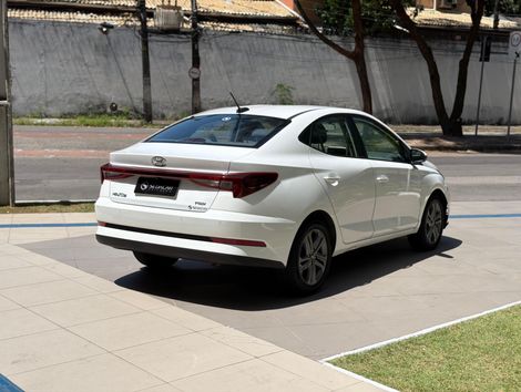 Hyundai HB20S Comfort Plus 1.0 TB Flex 12V Aut
